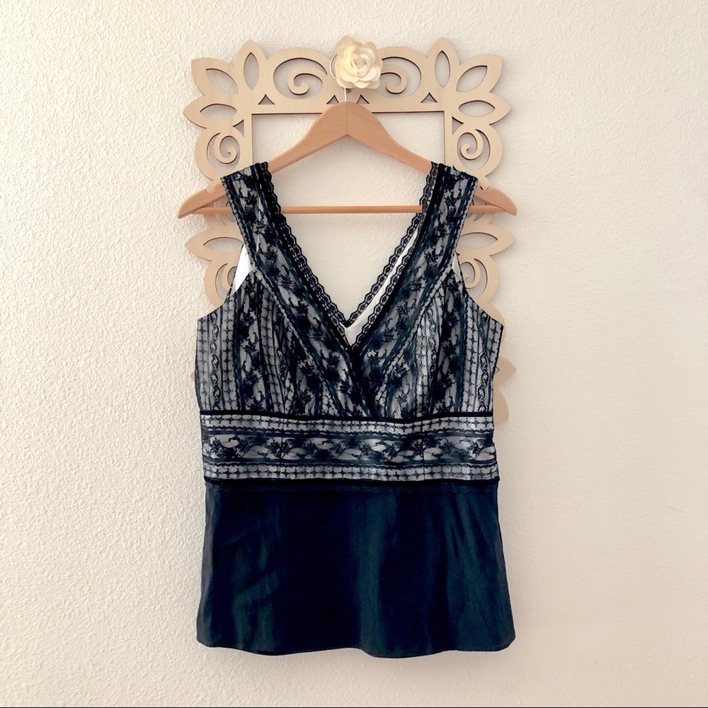 Ann Taylor Laced V Neck Sleeveless Top